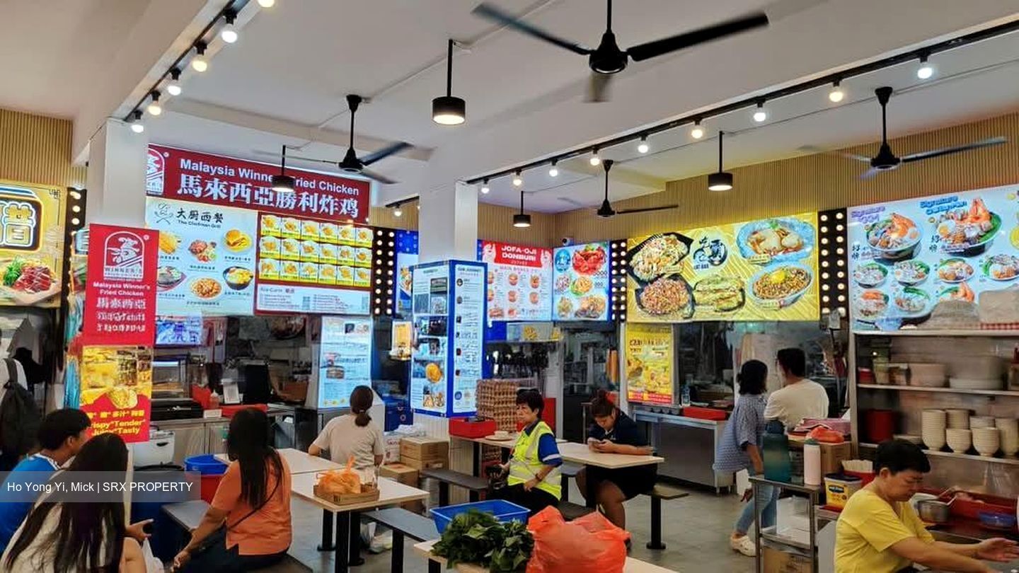 Bedok North Street 3 (D16), Shop House #588058571